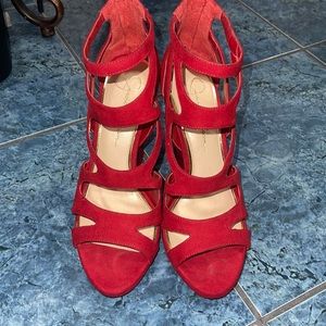 Jessica Simpson wedge